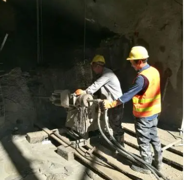 镇海水下抗分散灌浆料特点 水下不分散注浆料介绍